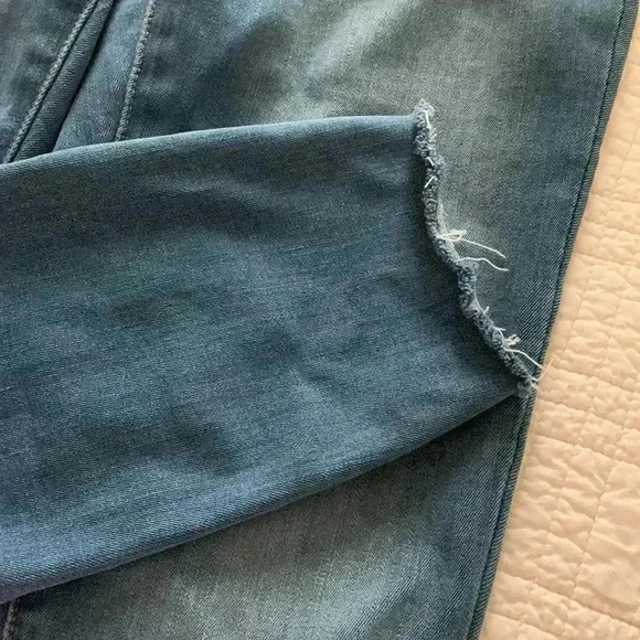 Madewell - Picture 4 of 8